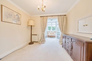 Dining Room- click for photo gallery